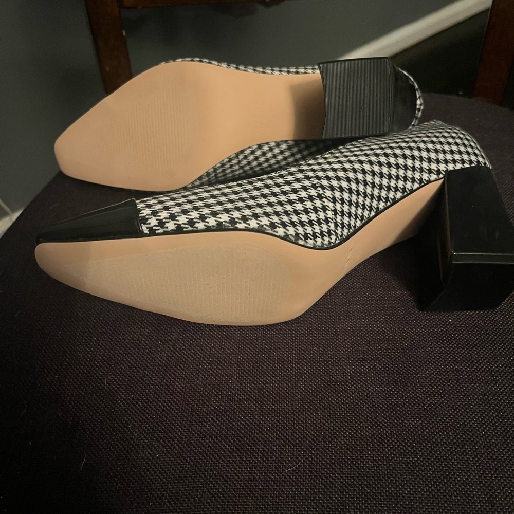 NEW Marc Fisher Women's Kapila Black & White Houndstooth Women's Pumps. size 7.5 - Picture 4 of 6